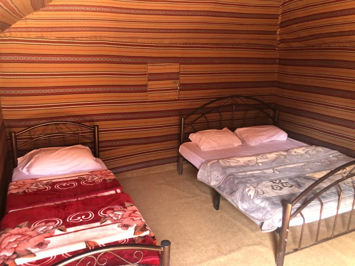 Hotel Salem Camp Wadi Rum Esterno foto
