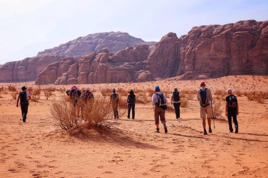 Hotel Salem Camp Wadi Rum Esterno foto