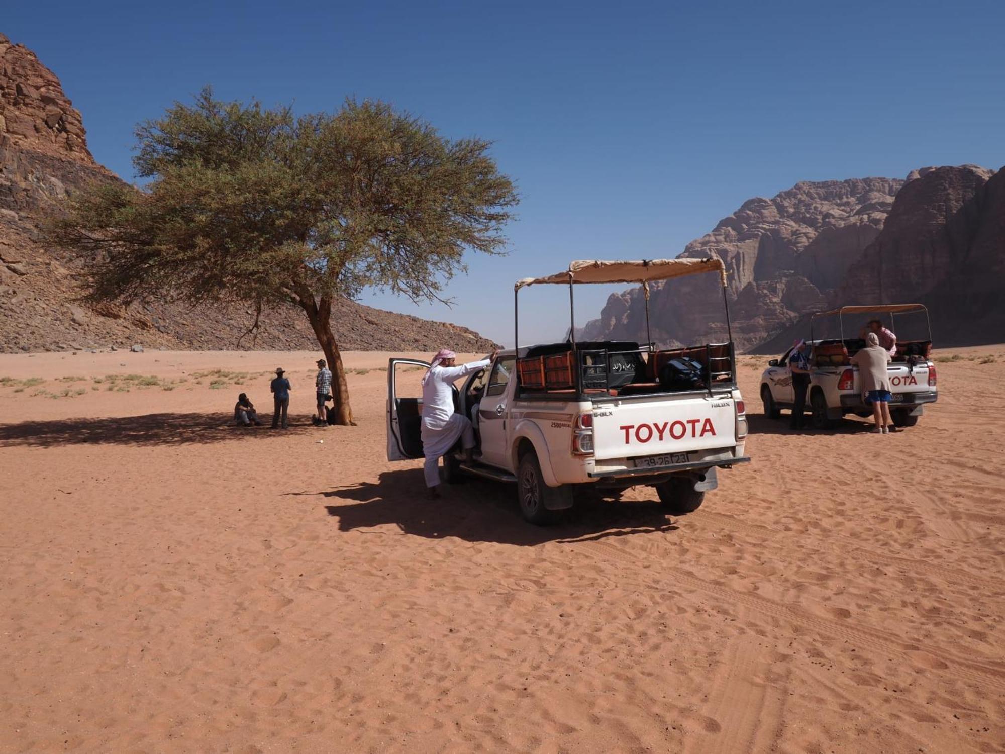 Hotel Salem Camp Wadi Rum Esterno foto