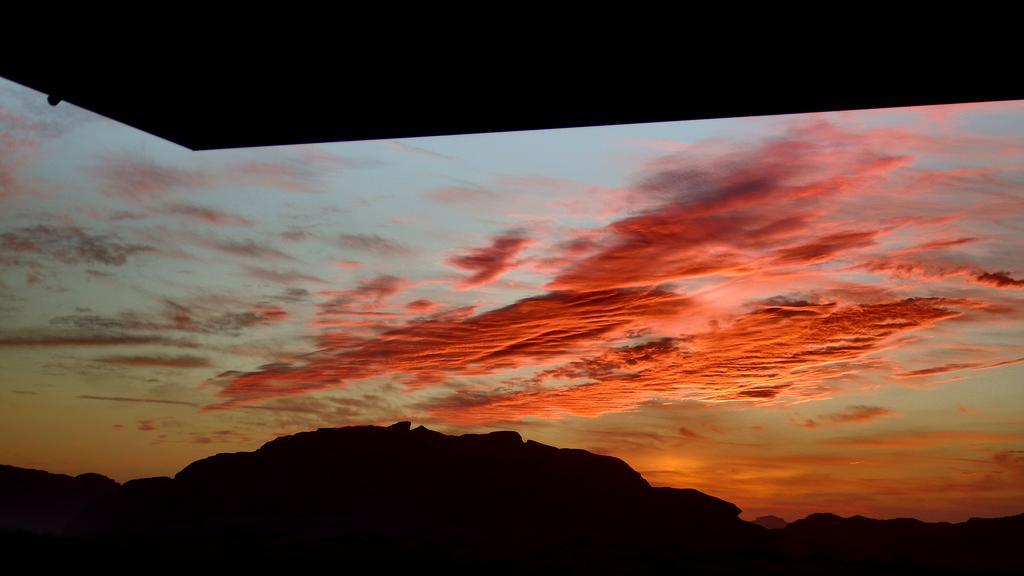 Hotel Salem Camp Wadi Rum Esterno foto