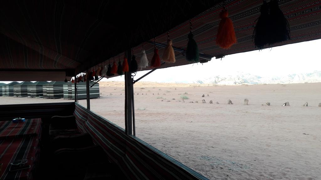 Hotel Salem Camp Wadi Rum Esterno foto
