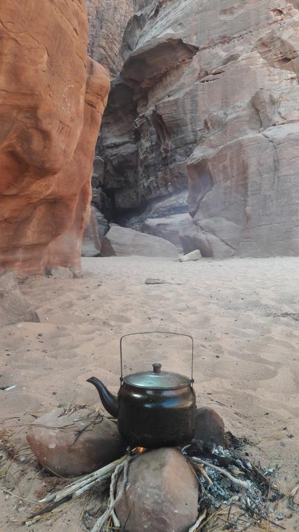 Hotel Salem Camp Wadi Rum Esterno foto