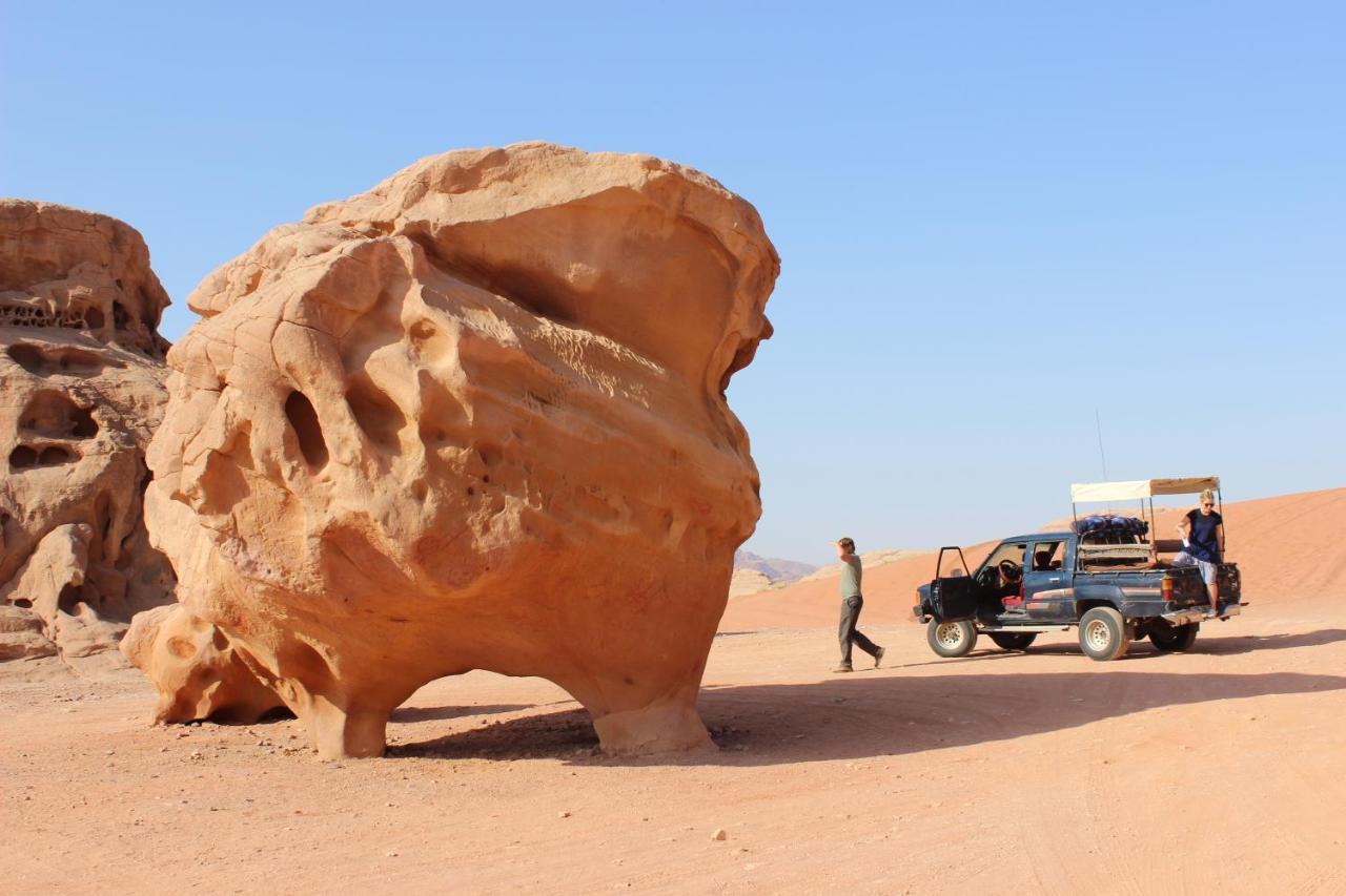 Hotel Salem Camp Wadi Rum Esterno foto